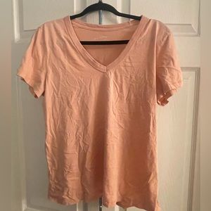 Universal Thread Target Brand t-shirt. Medium.